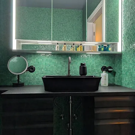 Designer Loft In Center Apartman *