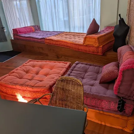 Designer Loft In Center Trier